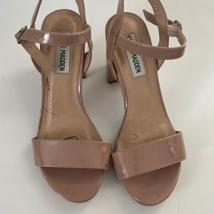 Steve Madden nude sandals size 6.5